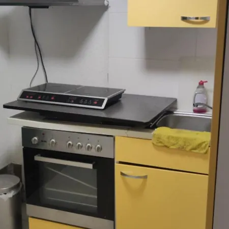 Affittacamere 2 Trọ Trái Chung Nhau Buồng Tắm Và Nhà Vệ Sinh *