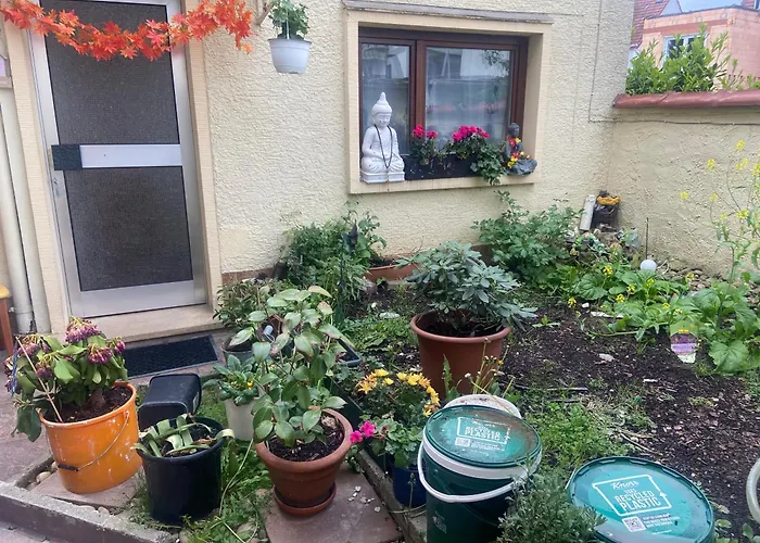 ゲストハウス 2 Phong Tro Trai Chung Nhau Buong Tam Va Nha Ve Sinh マインツ